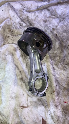 Piston bielle briggs et - piston,