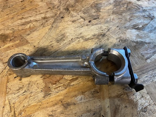 Bielle pour moteur - bielle,